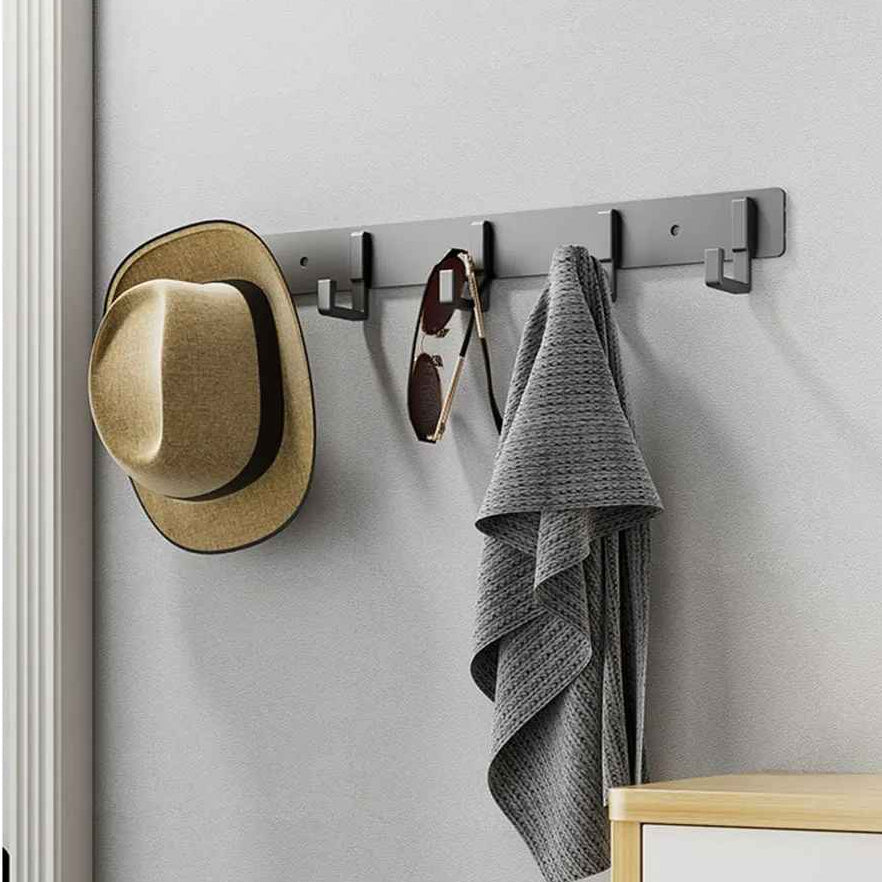 Porte manteaux mural Alumhold chapeau et lunette