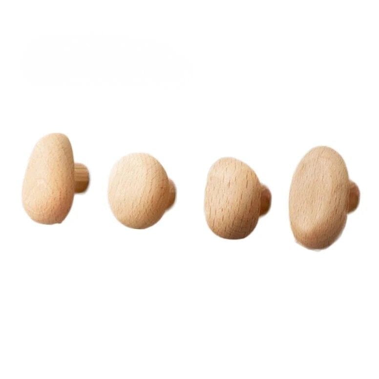 Patère en bois massif naturel au style scandinave, parfaite pour une entrée lumineuse et harmonieuse