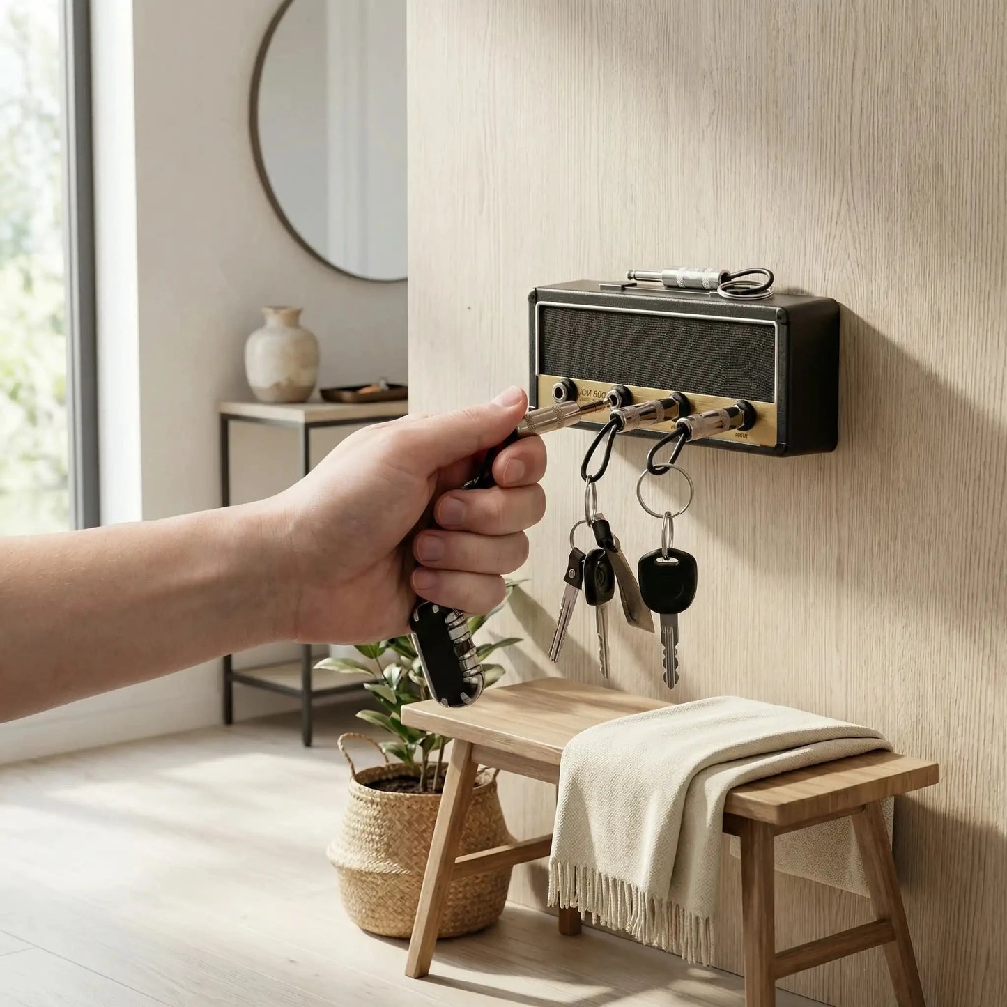 Porte cles mural vintage radiodiffuseur inox style retro pour entree organisee