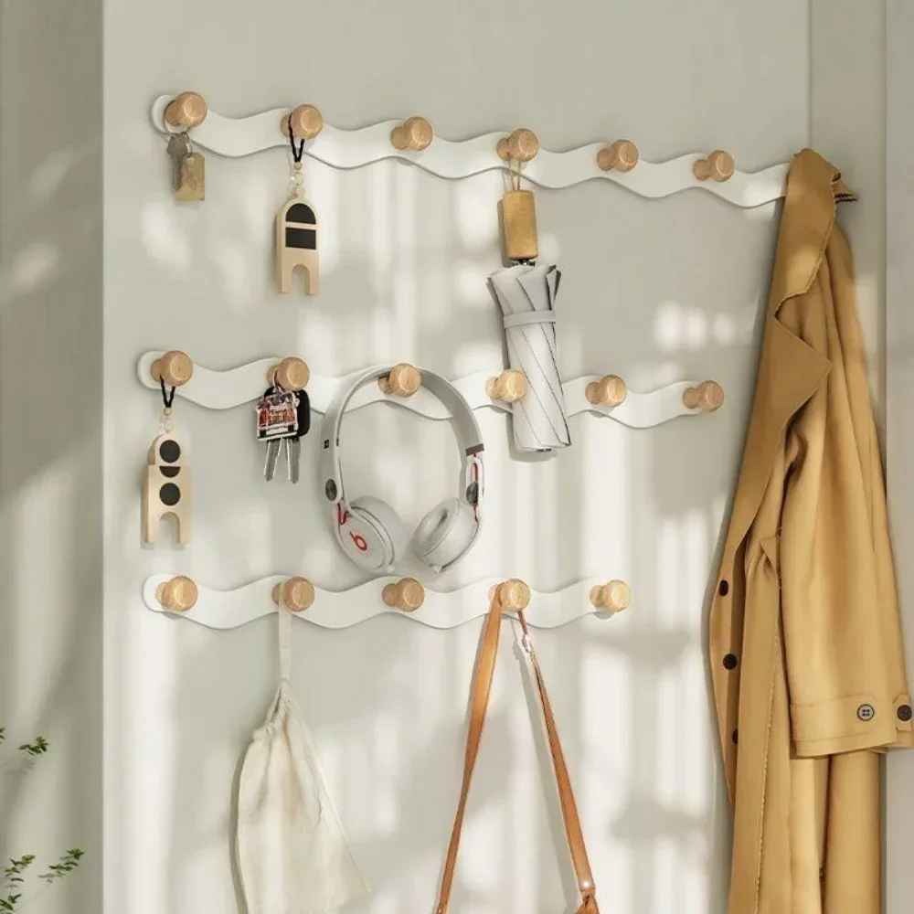 porte manteau mural creativewaves avec cles et ecouteurs