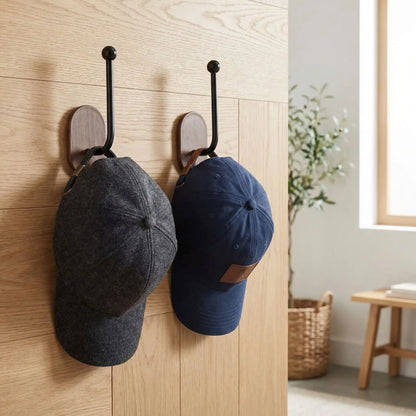 Accroche casquette couloir