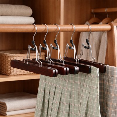 Cintre pantalon​ bois naturel foncé