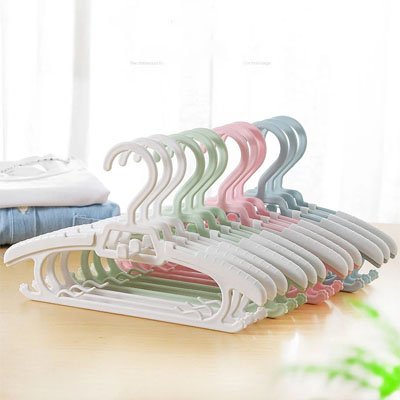 Cintres bébé sécuritaires