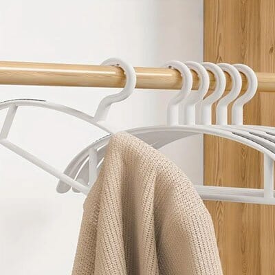 Cintres | Haute Adhérence - Étroit Rangement signature 