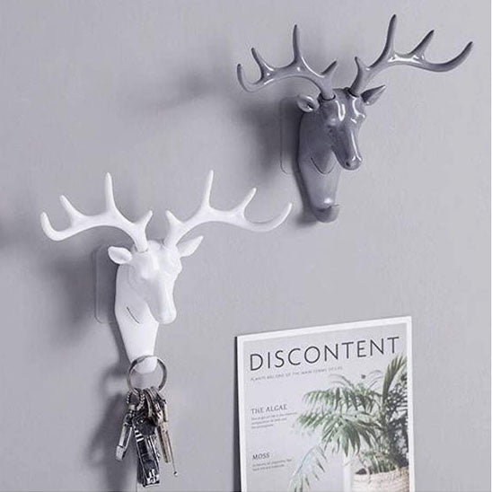 crochet mural tete de cerf blanc et gris