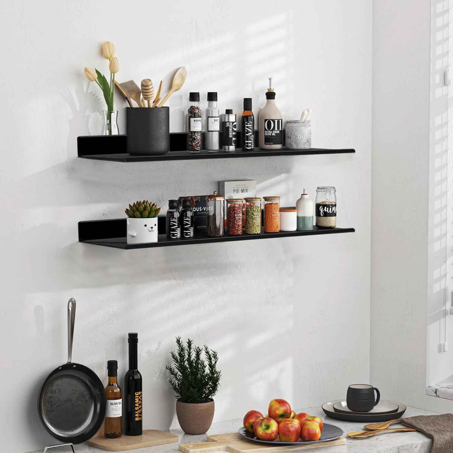 Etagere murale Design Aluminium noir salle à manger