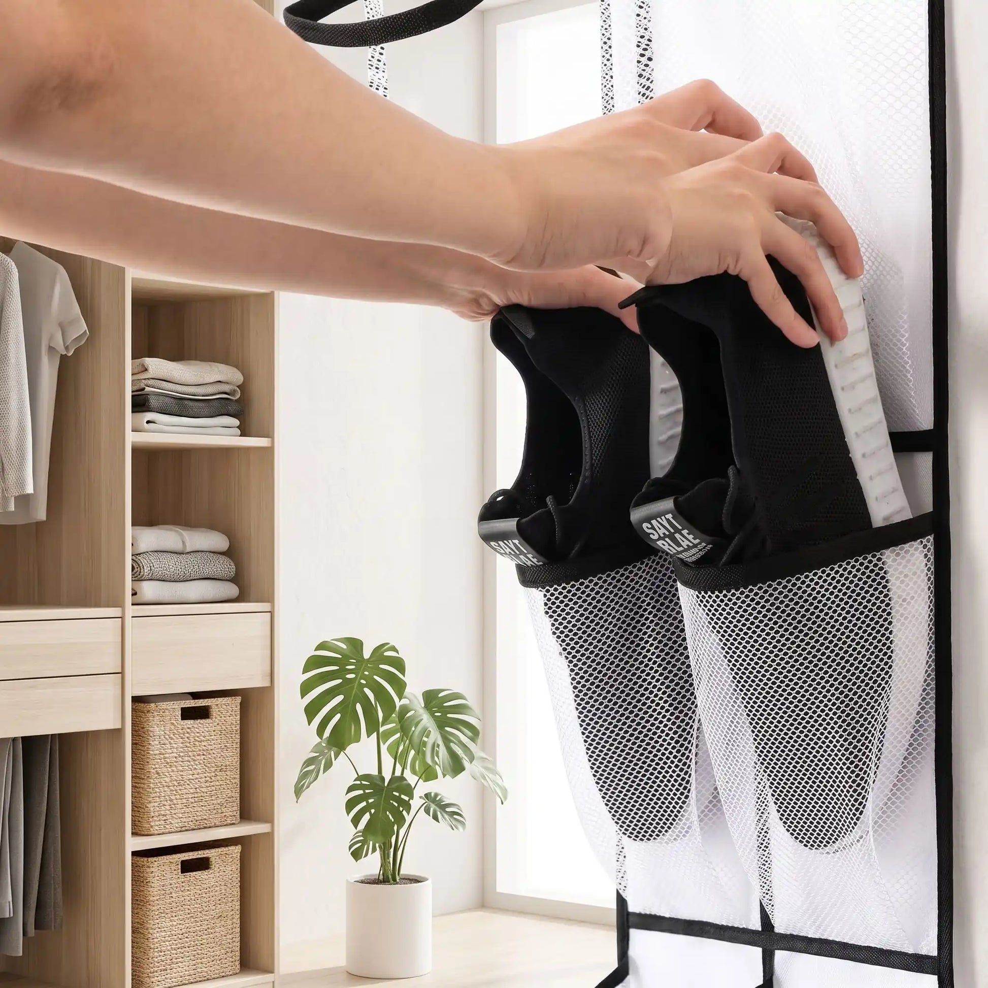 Portant chaussure FJELL™ SpaceSaver en polyester renforcé pour organiser les paires efficacement
