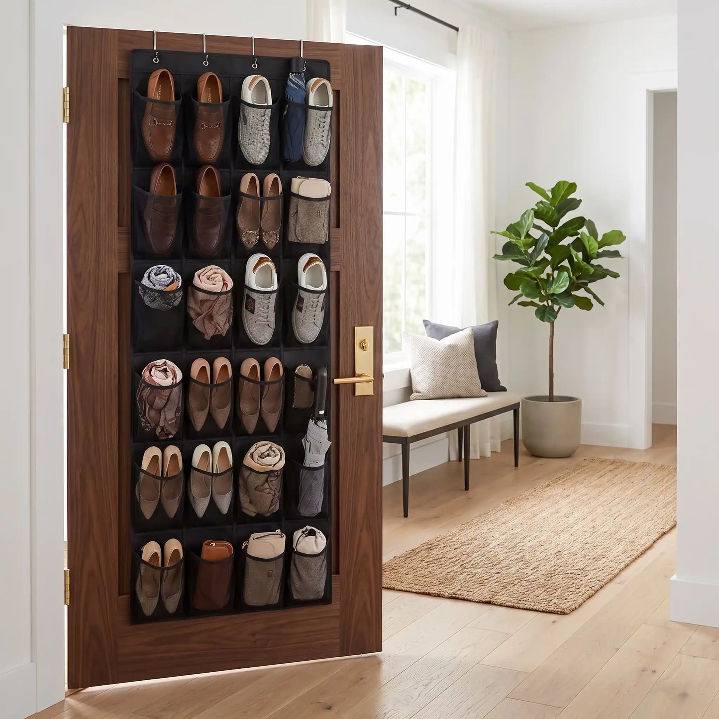 Portant chaussure FJELL™ SpaceSaver en polyester renforcé noir pour organiser les paires avec élégance