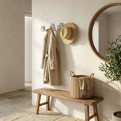 Porte manteau mural design avec veste et chapeau Élégance Ondulée