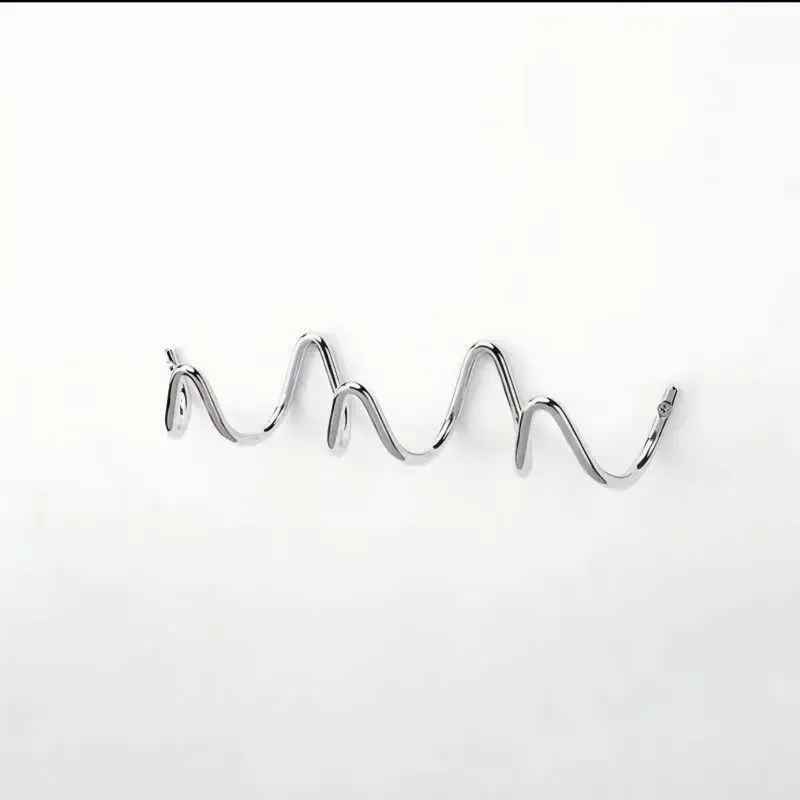 Porte manteau mural design Élégance Ondulée argent