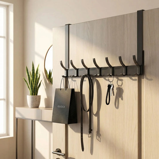 Porte-manteau de porte UrbanRack noir mat en aluminium spatial avec 7 crochets doubles
