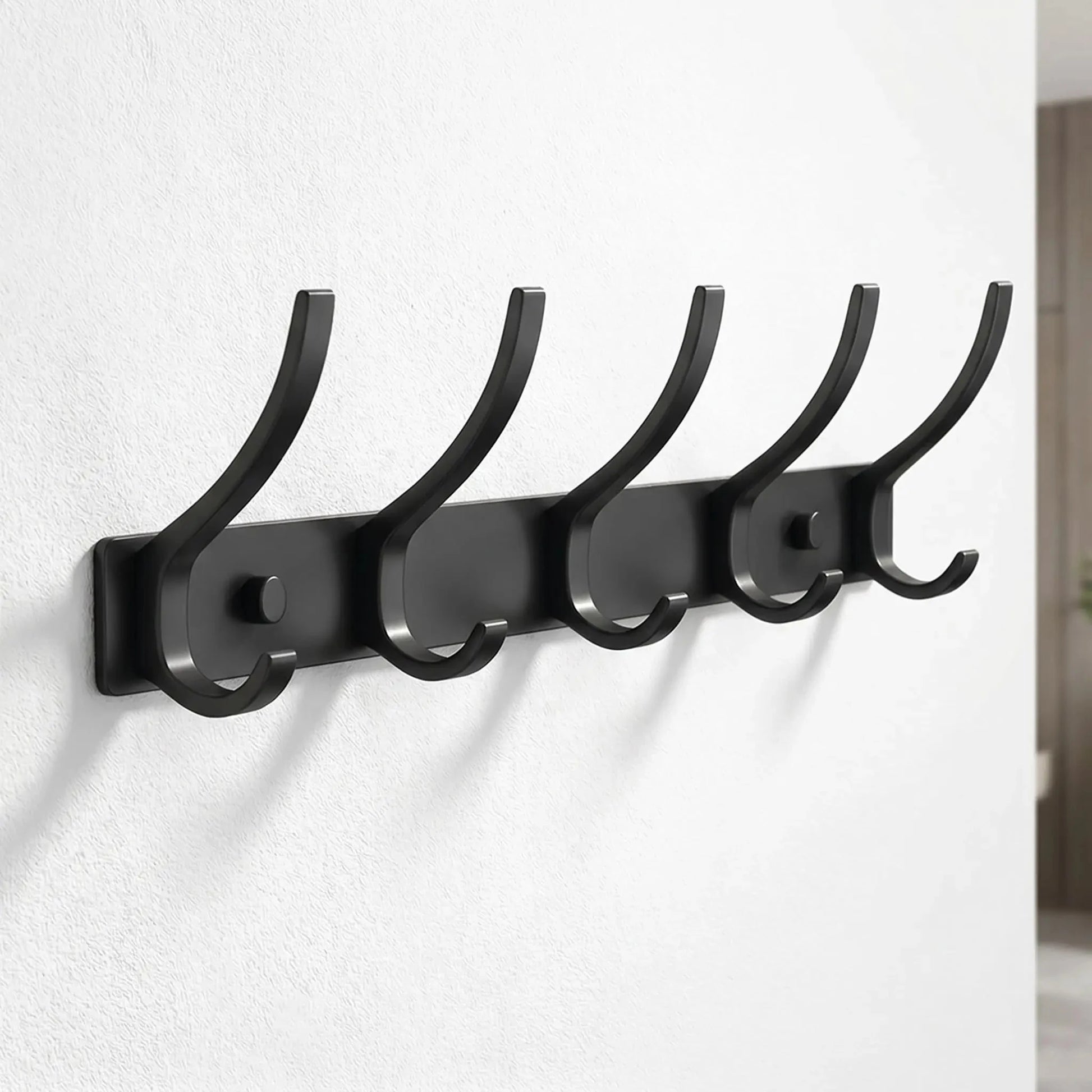 Porte‑Manteau Mural | Aluminium Noir Haute Résistance Alumine™ Porte-manteau mural Rangement signature 5-crochets 