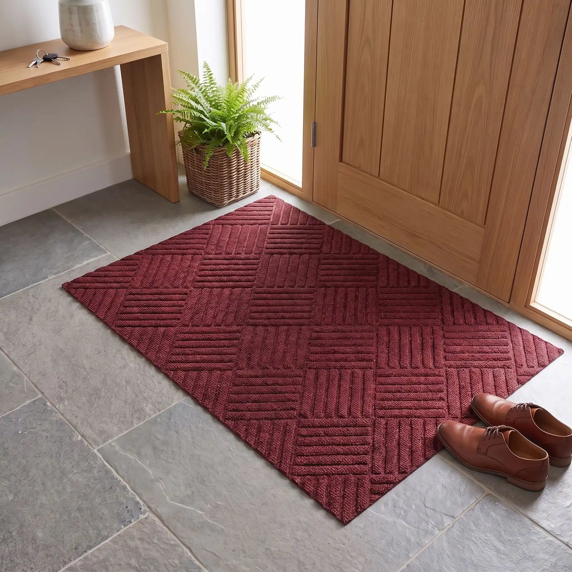 Tapis d’entrée NORDEN™ haute‑résistance rouge en polyester épais et caoutchouc