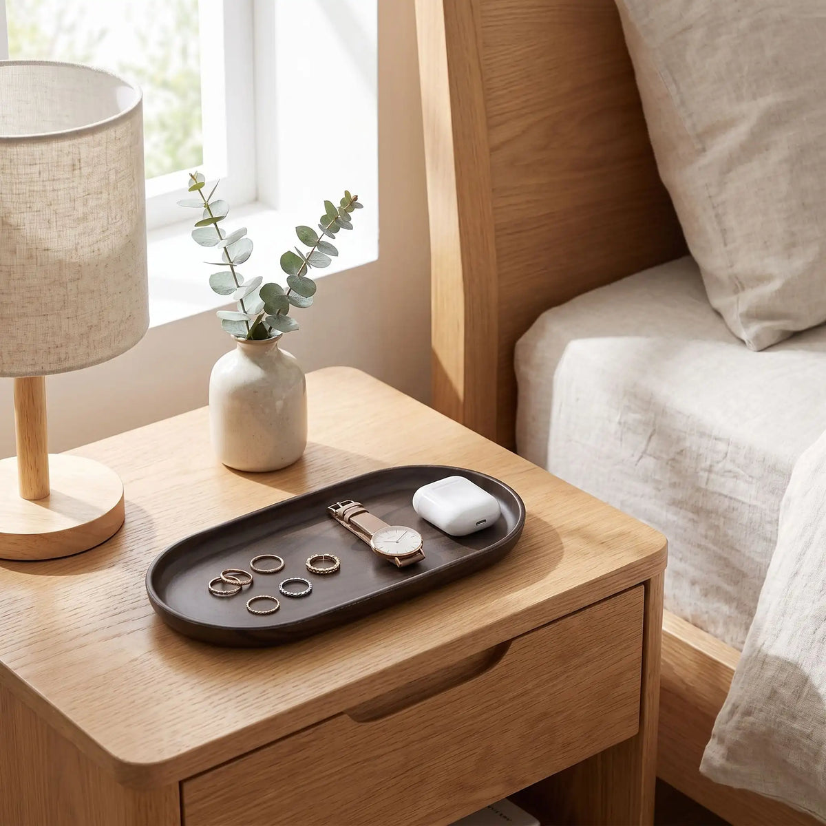 Vide‑poches SKOG™ noyer ovale petit au design naturel et apaisant